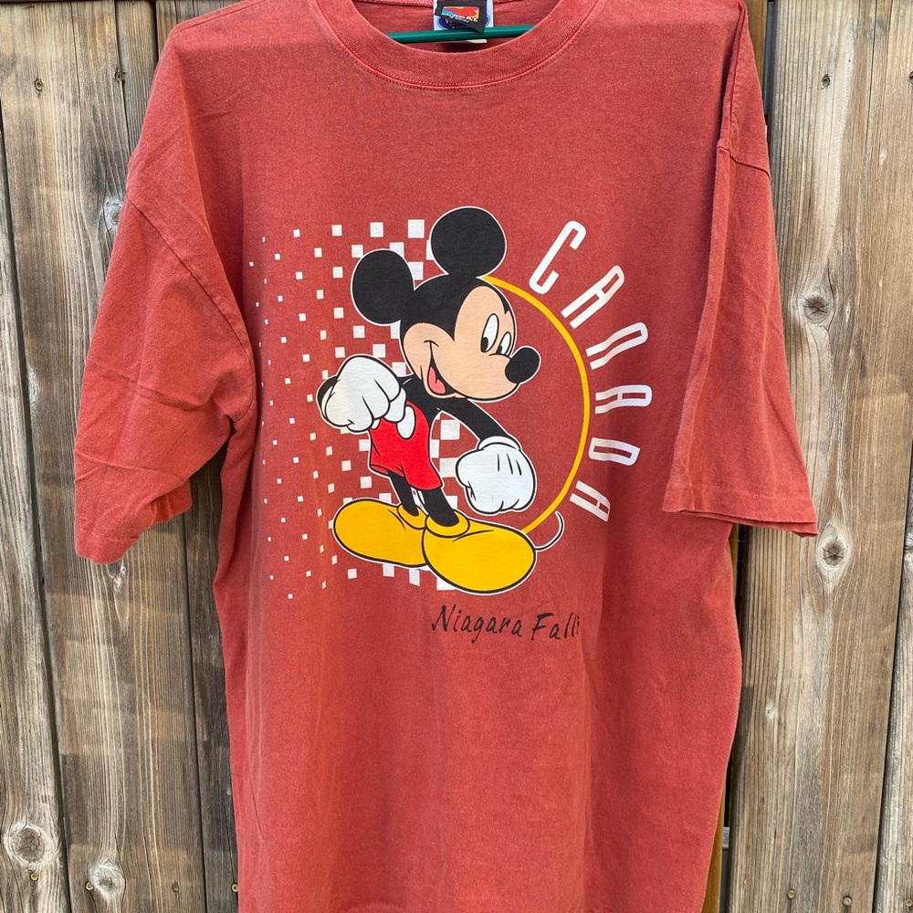 Disney Mickey Mouse Niagara Falls Canada Tshirt